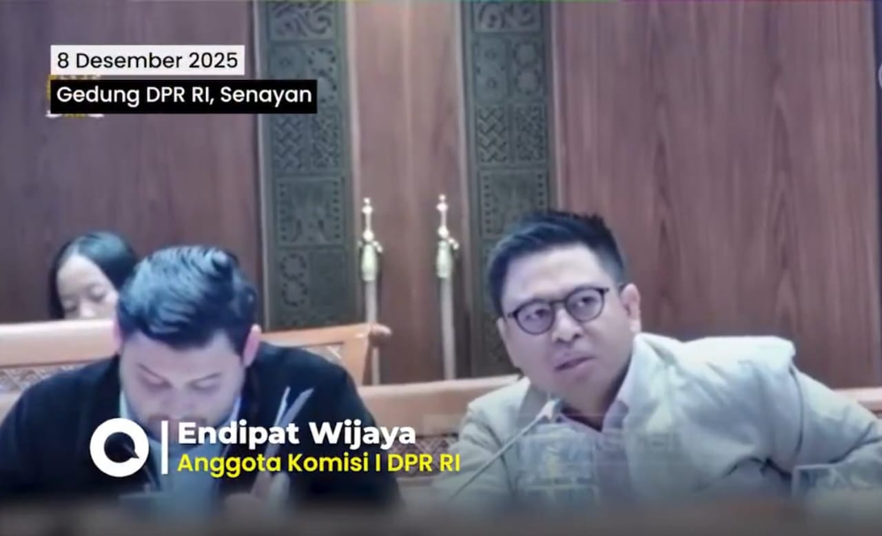 Ketika Wakil Rakyat Sindir Rakyat